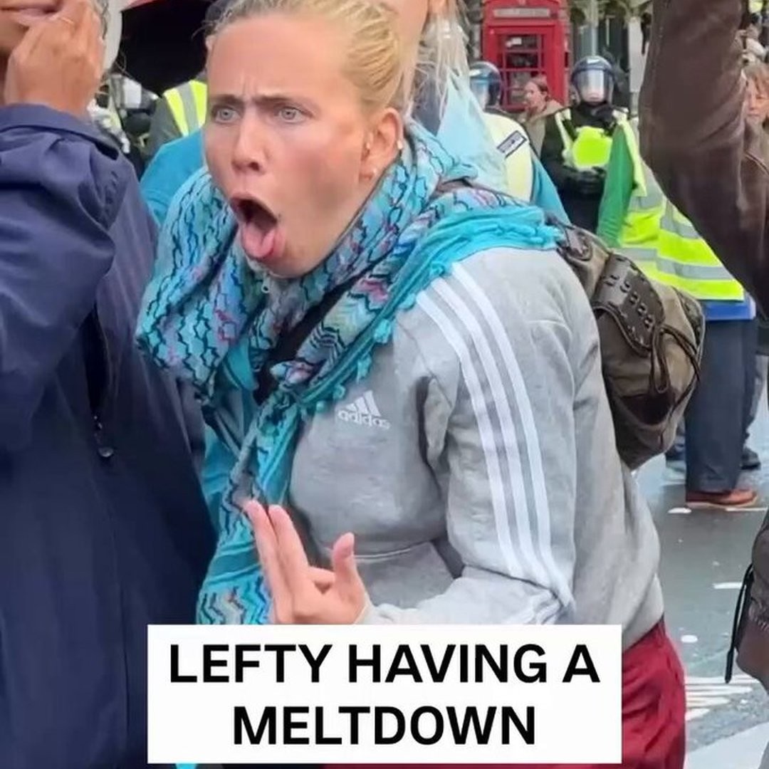 Imagine Acting Like This in Public… and Still Thinking Everyone Else Is the Problem
